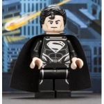 Minifig sh137 : Superman (Costume noir, exclusivité San Diego Comic-Con 2013)