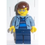 Minifig spd007 : Peter Parker 2 (Veste bleu clair, jambes bleu foncé, cheveux homme marron)