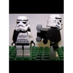 Minifig sw271 : Stormtrooper (épaulette noire, recycleur, barbe)